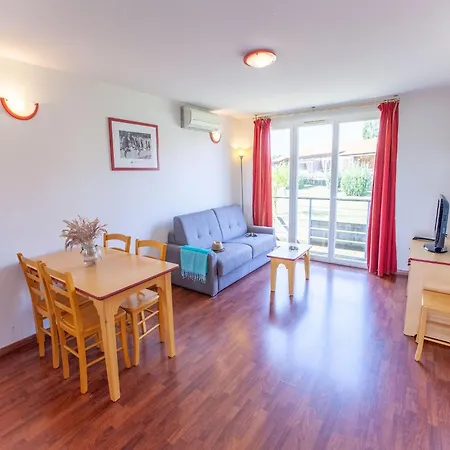 Les Hameaux De La Chalosse Semi Detached House *